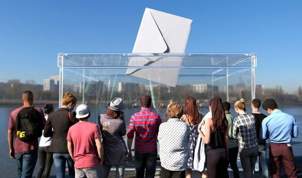 L'âge de voter. Dépasser le droit de vote à 18 ans ?